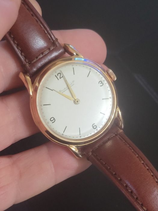 IWC Schaffhausen 18k 37mm slim