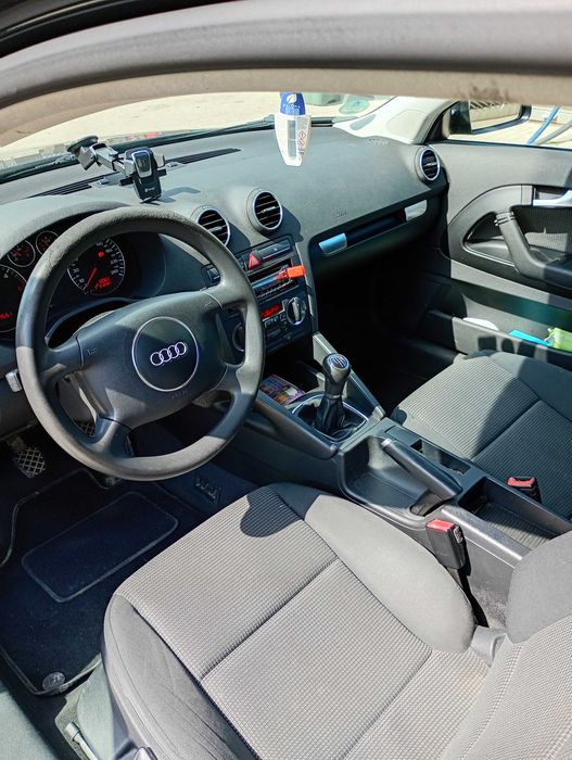 De vanzare auto Audi A3,in doua usi