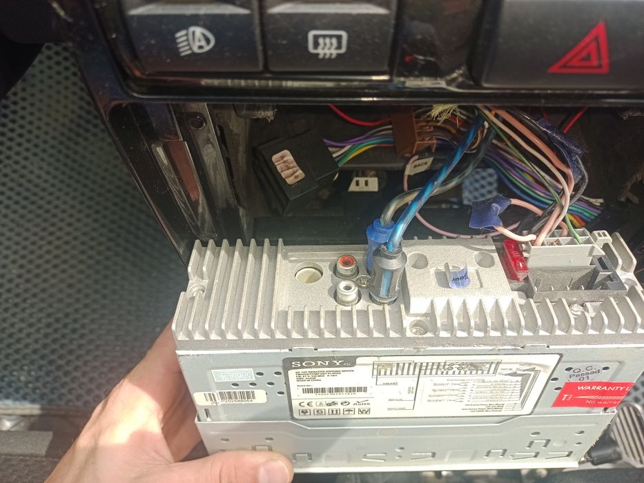 Магнитола SQNY   4×60 Watts