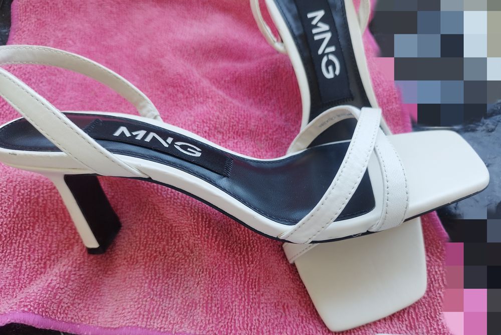 Сандали MNG бели