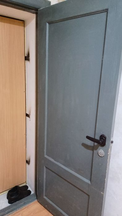 Дверь деревяная. Бесплатно