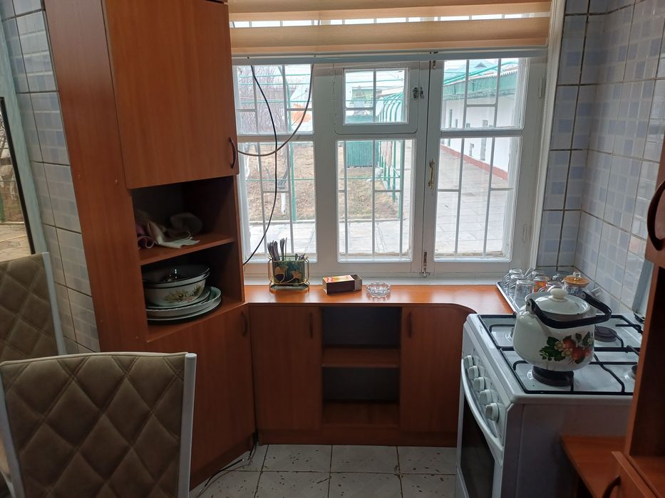 Кухня гарнитур сатылады