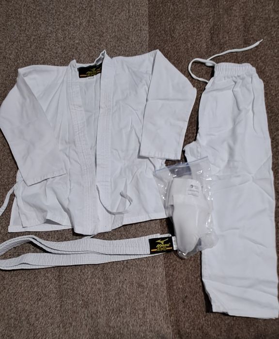 Продам кимоно для единоборств