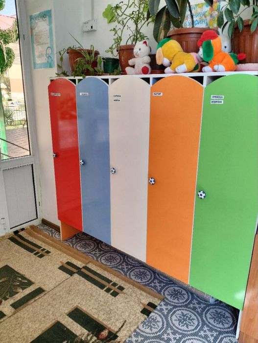 Bolalar kiyim javoni