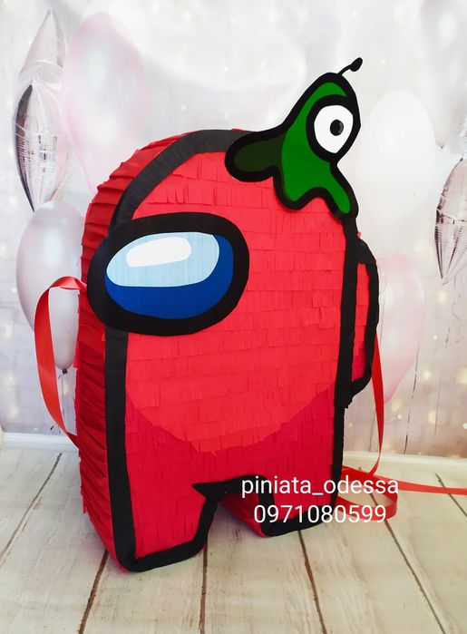 Pinata (piniata) Among us