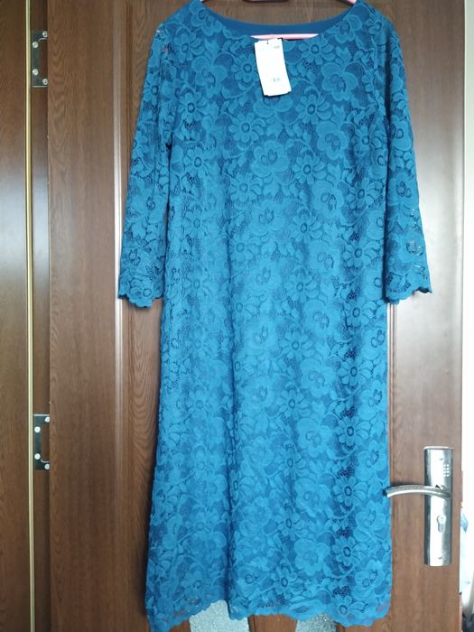 Нова рокля от Aleta Parizi