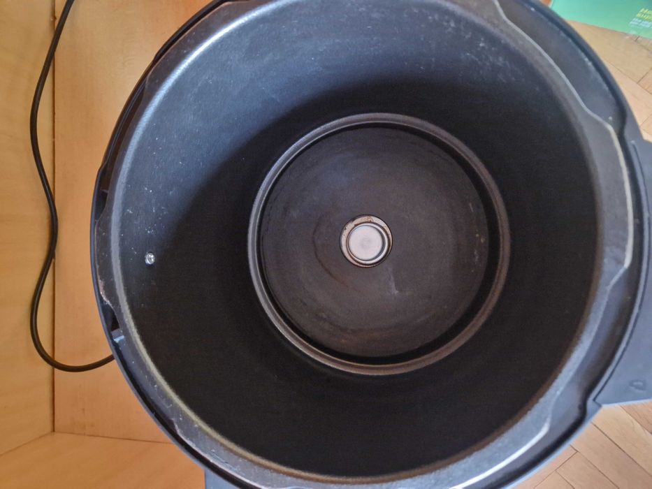 Мултикукър Philip HD2237/40