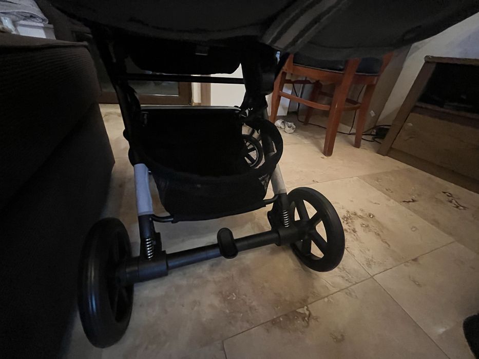 Чисто нов cybex beezy