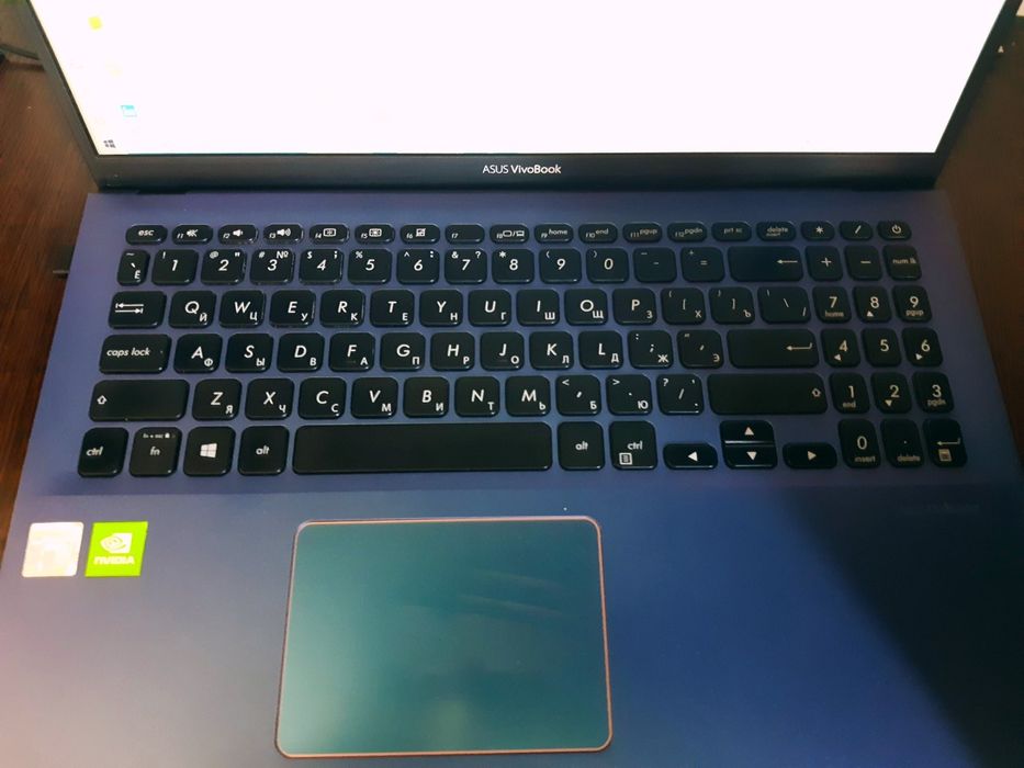 Asus Vivobook X512UB