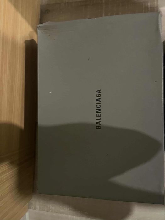 Balenciaga runner 43