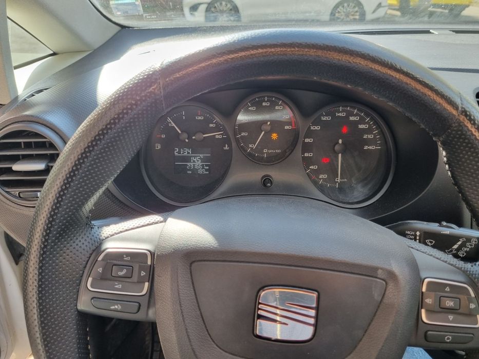 Seat Leon 2009 година