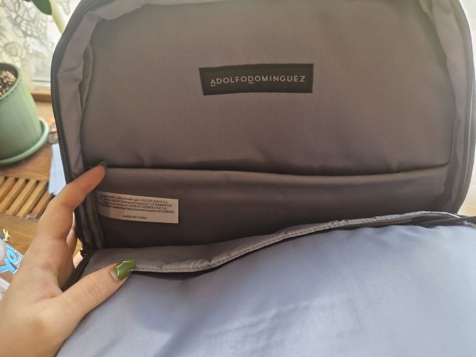 rucsac Adolfo Dominquez impermeabil unisex ideal la școală sau birou NOU