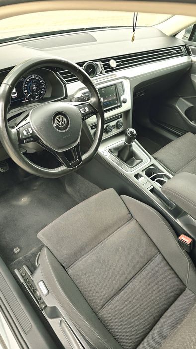 VW Passat B8 2017 | 2.0 TDI 150 CP | 170.000 km | Cumpărată de mine de NOUĂ din reprezentanță | Service VW