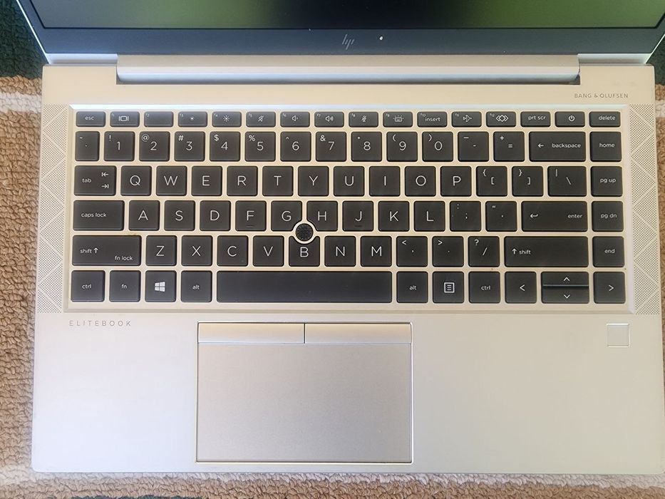 EliteBook (Ryzen Производительность: Процессоры Ryzen 5 PRO обеспечива