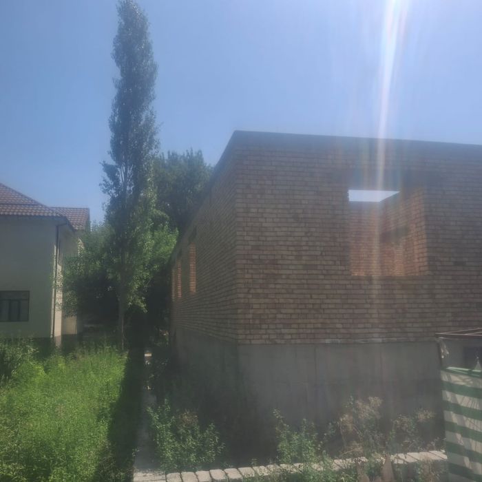уй сатылады 17*14