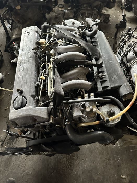 Двигетел мерседес 602 603