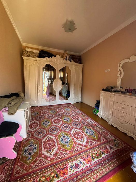 Qorasuvda 3,5 sotix hovli srochna sotiladiiii