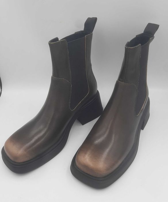Superbe botine retro /ghete chelsea VAGABOND noi piele naturala degradee foarte comode si usoare 40