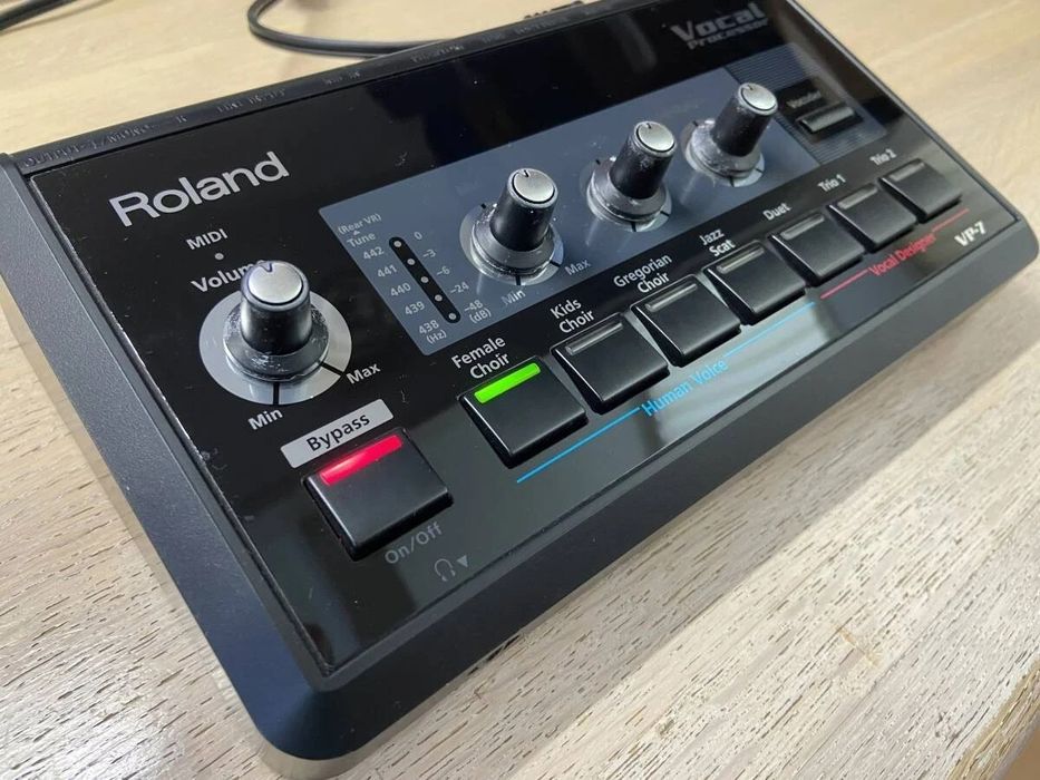 Roland VP-7 Vocal Processor (Vocoder)