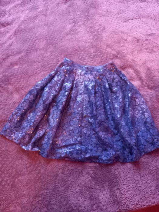 Rochii ,salopeta lunga inflorata si scurta cu pantalon scurt