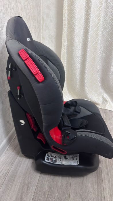 Продам автокресло