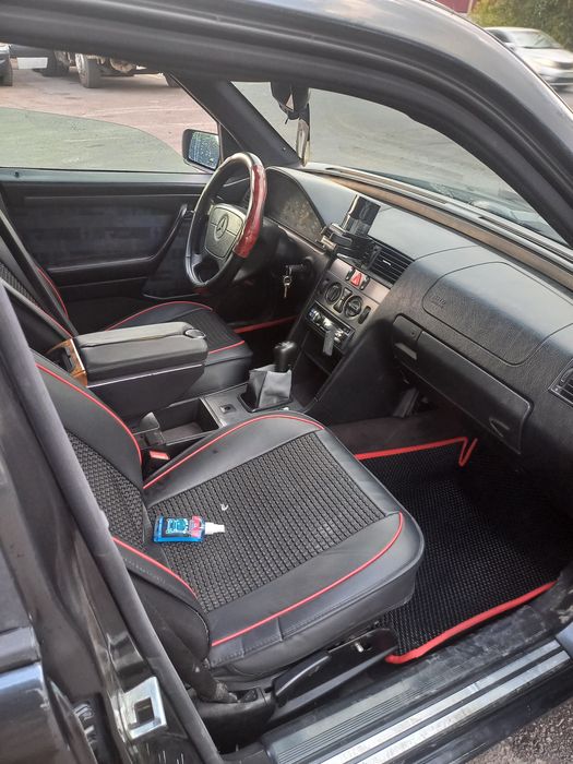 Продам мерседес с-280