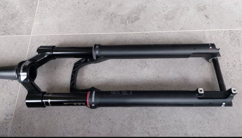 Нова вилка RockShox SID SL Ultimate 100mm Boost 29