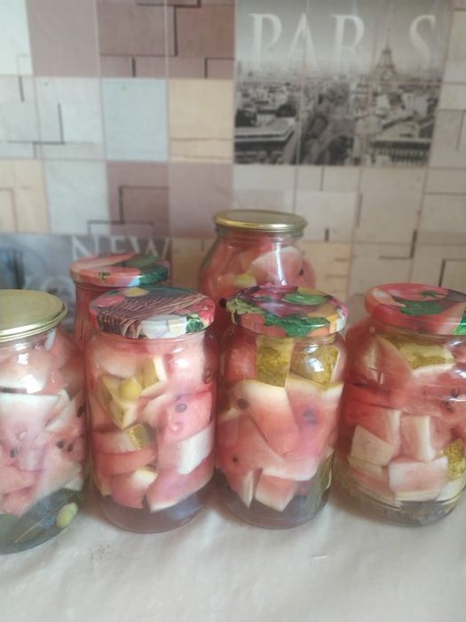 Арбузы маринованные.