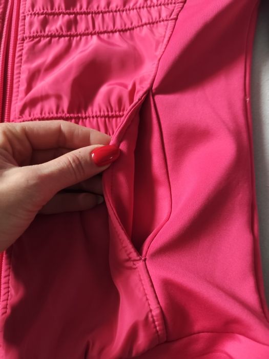 Дамско горнище на Адидас