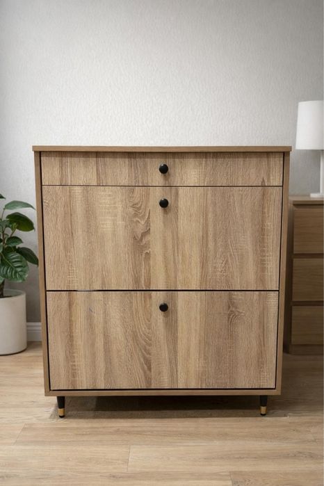 Продам обувницу новую