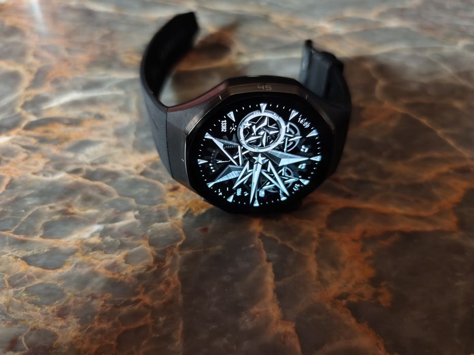 HUAWEI WATCH GT 6 PRO 46 mm Black Titanium alloy case
