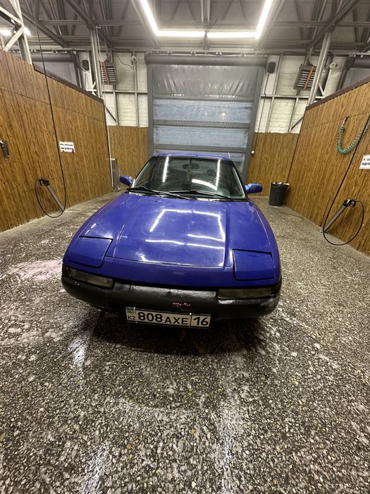 Продам mazda 323f