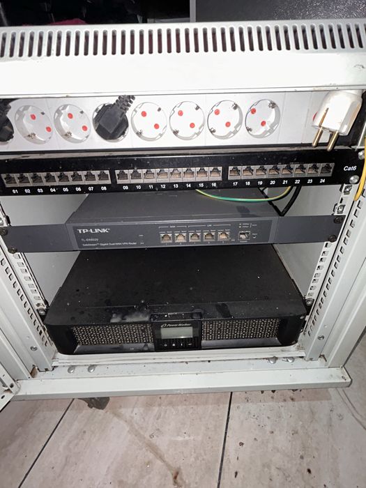 Server Rack Tp Link