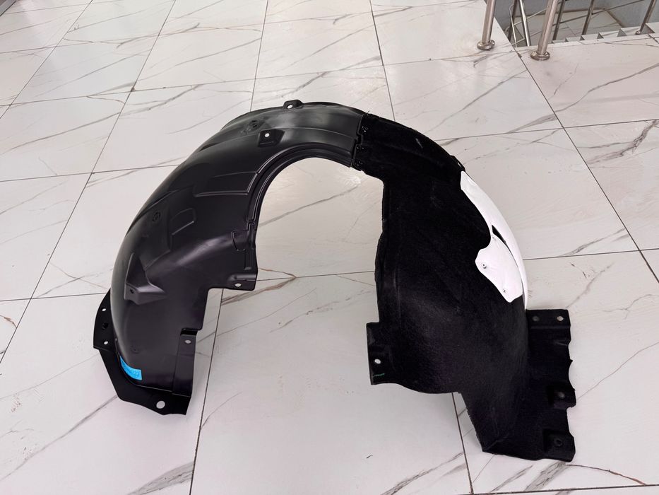 Подкрылок передний правый Geely Monjaro