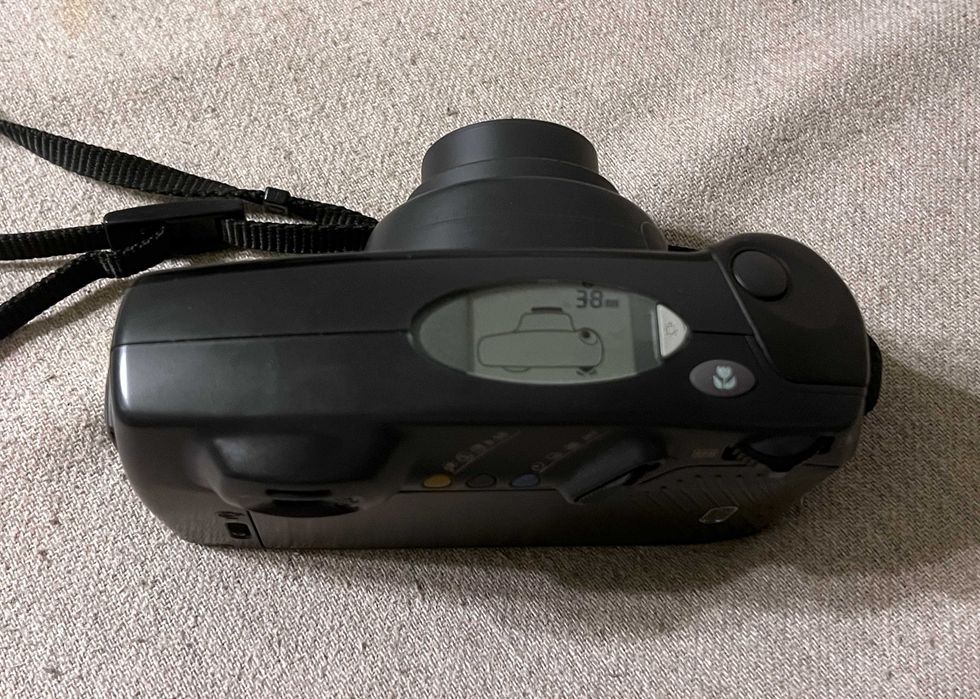 Aparat foto analog Pentax Zoom 105-R autofocus functional