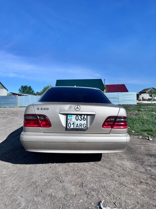 Продаю Mercedes-benz W210 E320