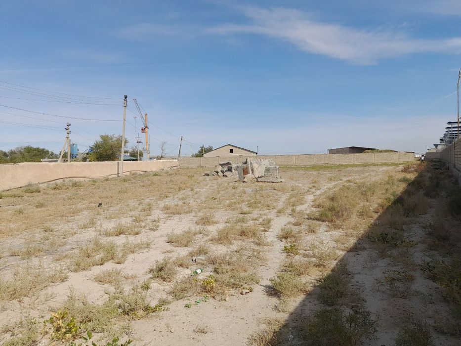 Продается земельный участок 22, 47 соток.