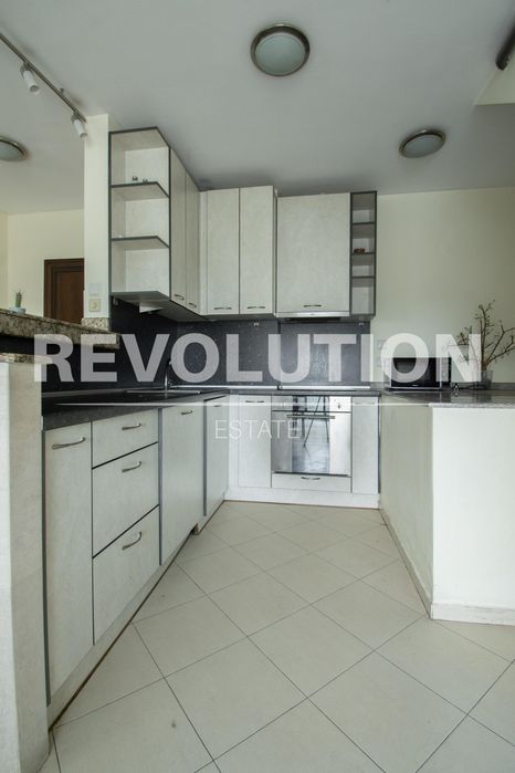 Дава се под наем Мезонет в София, Център - 146 кв.м за 1250 € - Снимка #3