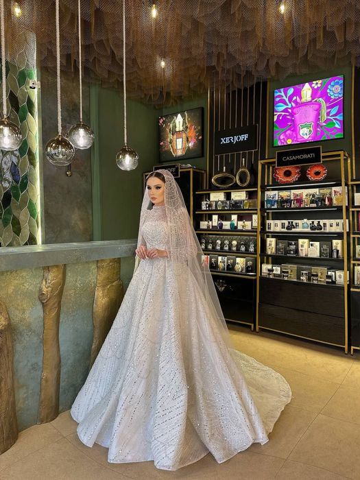 Свадебный платье здаётся в аренду