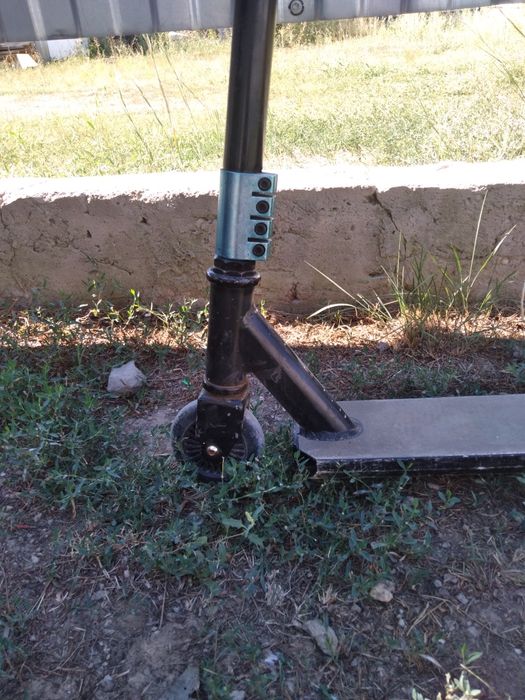 Продаю самокат трюковой