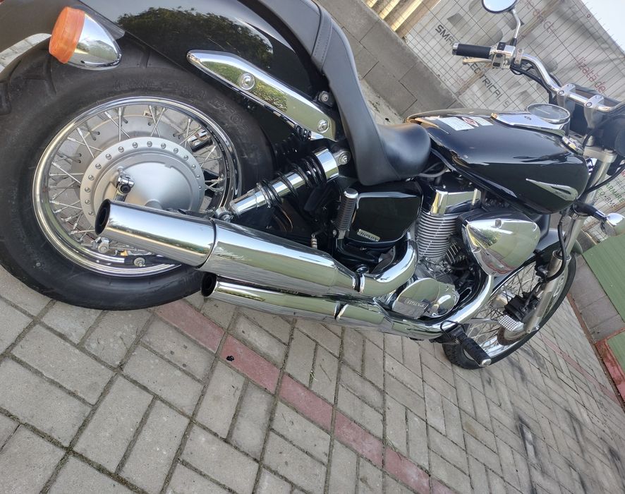 Honda Shadow vt 750