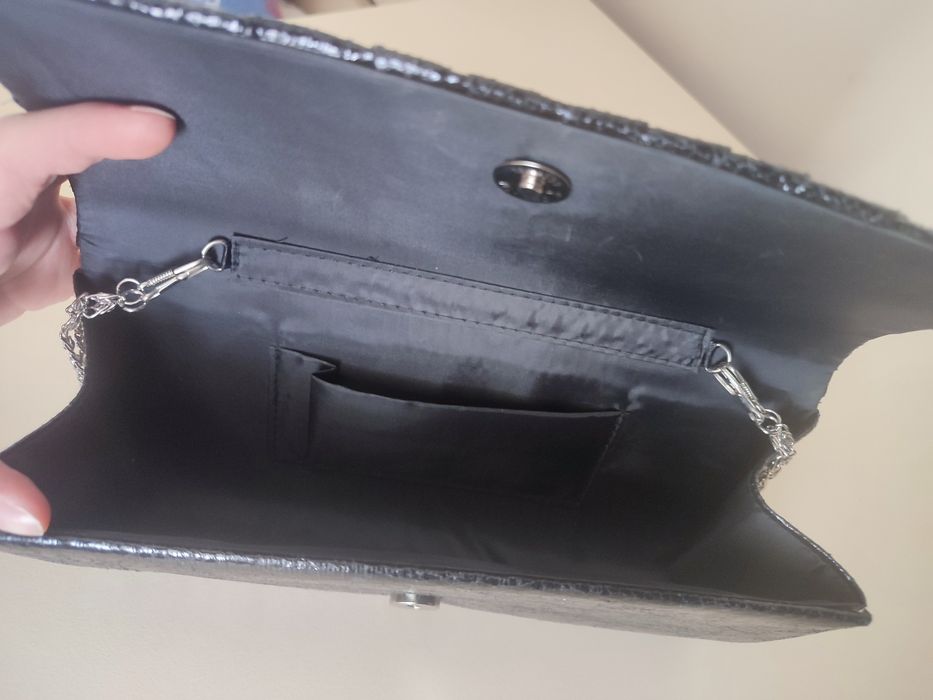 Малка дамска чанта/клъч