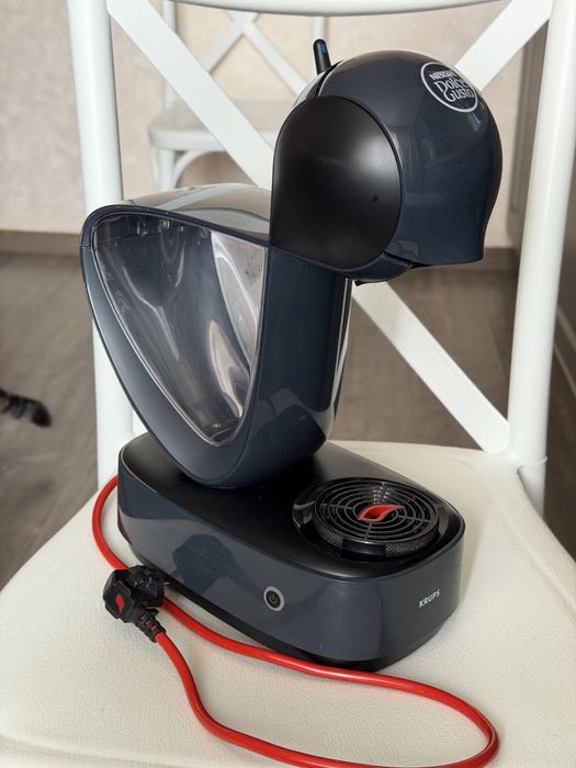 Продам капсульную кофемашину