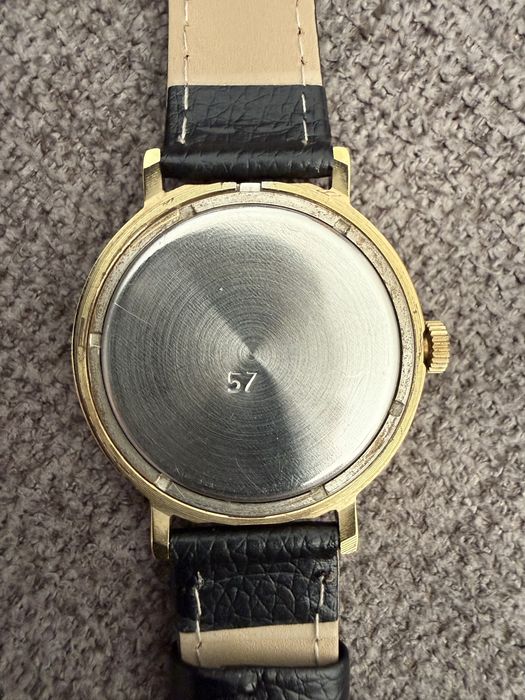 Мъжки съветски позлатен колекционерски часовник Слава