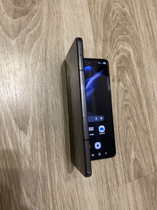 Samsung Z FOLD 4 обмен на Apple