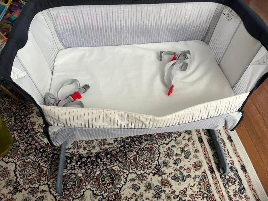 Продам пристовная кровать детская Chicco Next2me Air
