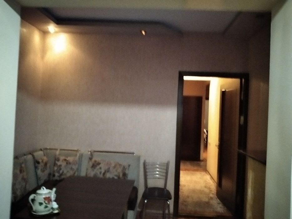 Сдаётся комната в 4-ёх комнатной квартире вместе с хозяйкой