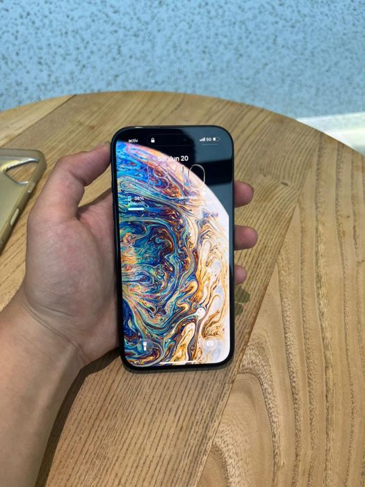 Продам Iphone 16 256gb