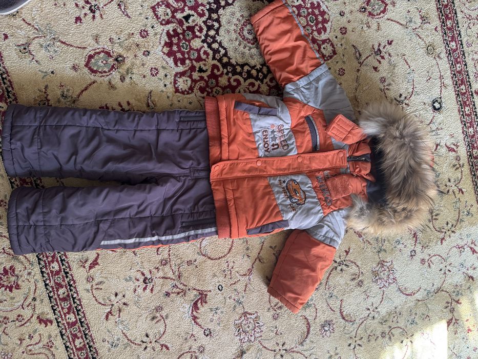 Продам зимный комбинезон