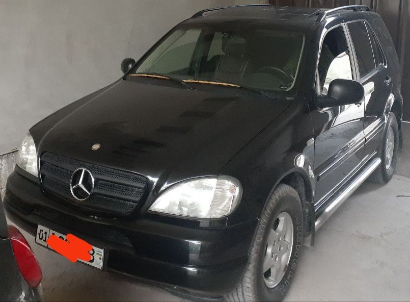 МЛ 320  мерседес сотилади